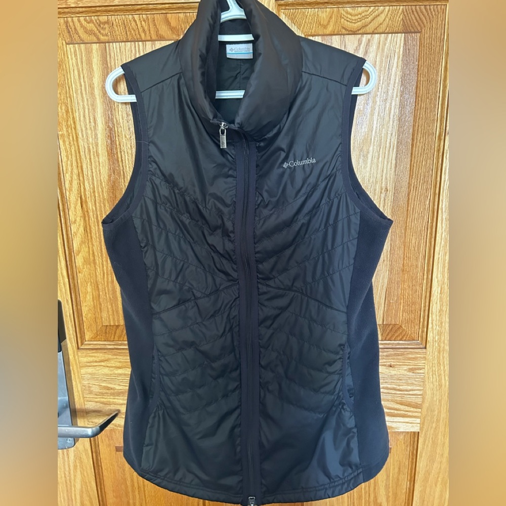 Columbia Vest EUC Size L